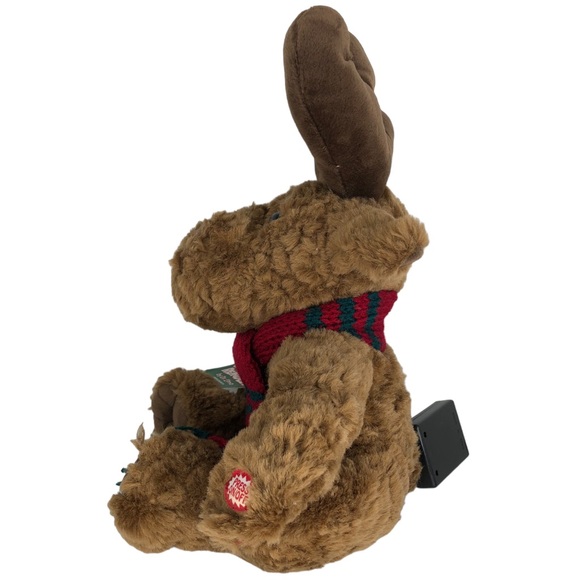 Vintage Dan-Dee Musical Christmas Moose Plays Grandma Got Run Over By A Reindeer - Picture 2 of 9